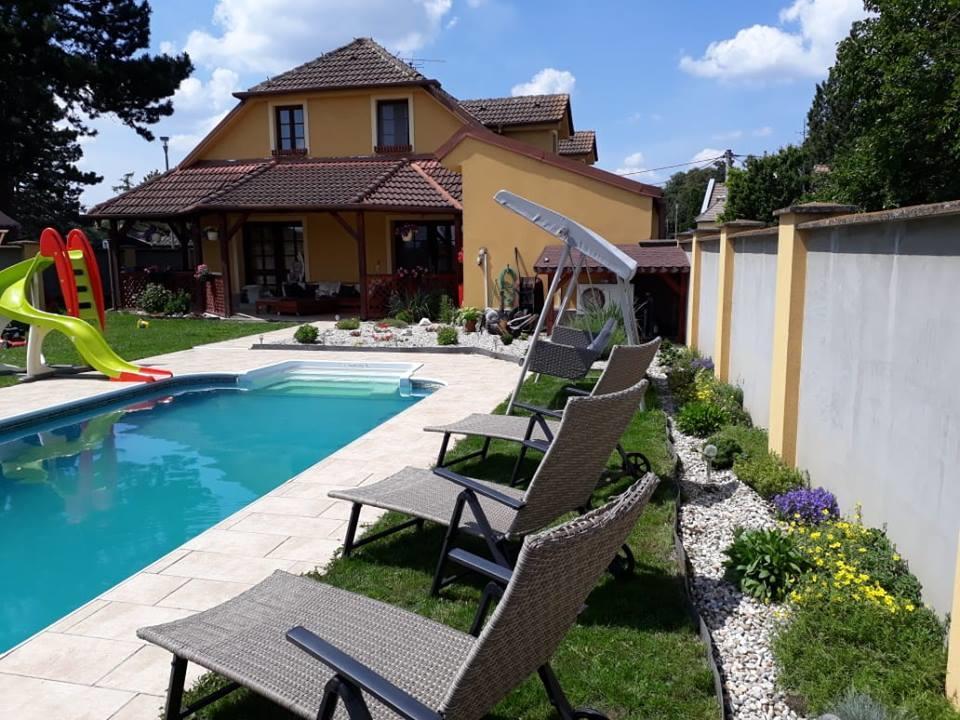 Apartmany Na Kolonade Lednice Exterior photo